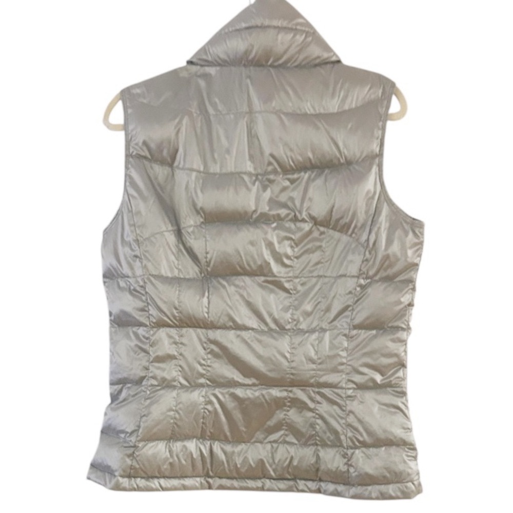 Calvin Klein Down Puffer Vest Size Medium Silver - Picture 5 of 14